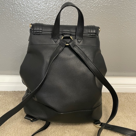 Victoria’s Secret backpack - Picture 3 of 4